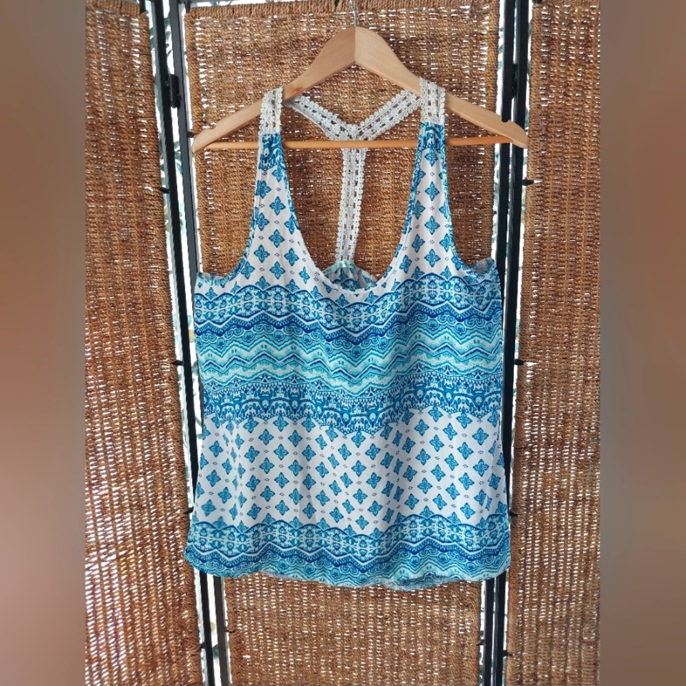 Maurices tank size XL
